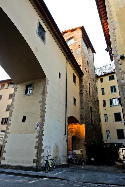 Ponte Vecchio Tower Διαμέρισμα Φλωρεντία Εξωτερικό φωτογραφία
